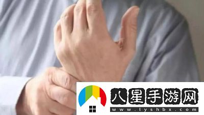 僅三根手指疼痛這正常嗎