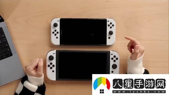 博主制作“Switch3”模型與現(xiàn)有掌機對比