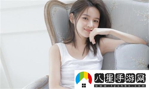 一個(gè)在上吃一個(gè)在下面敷面膜